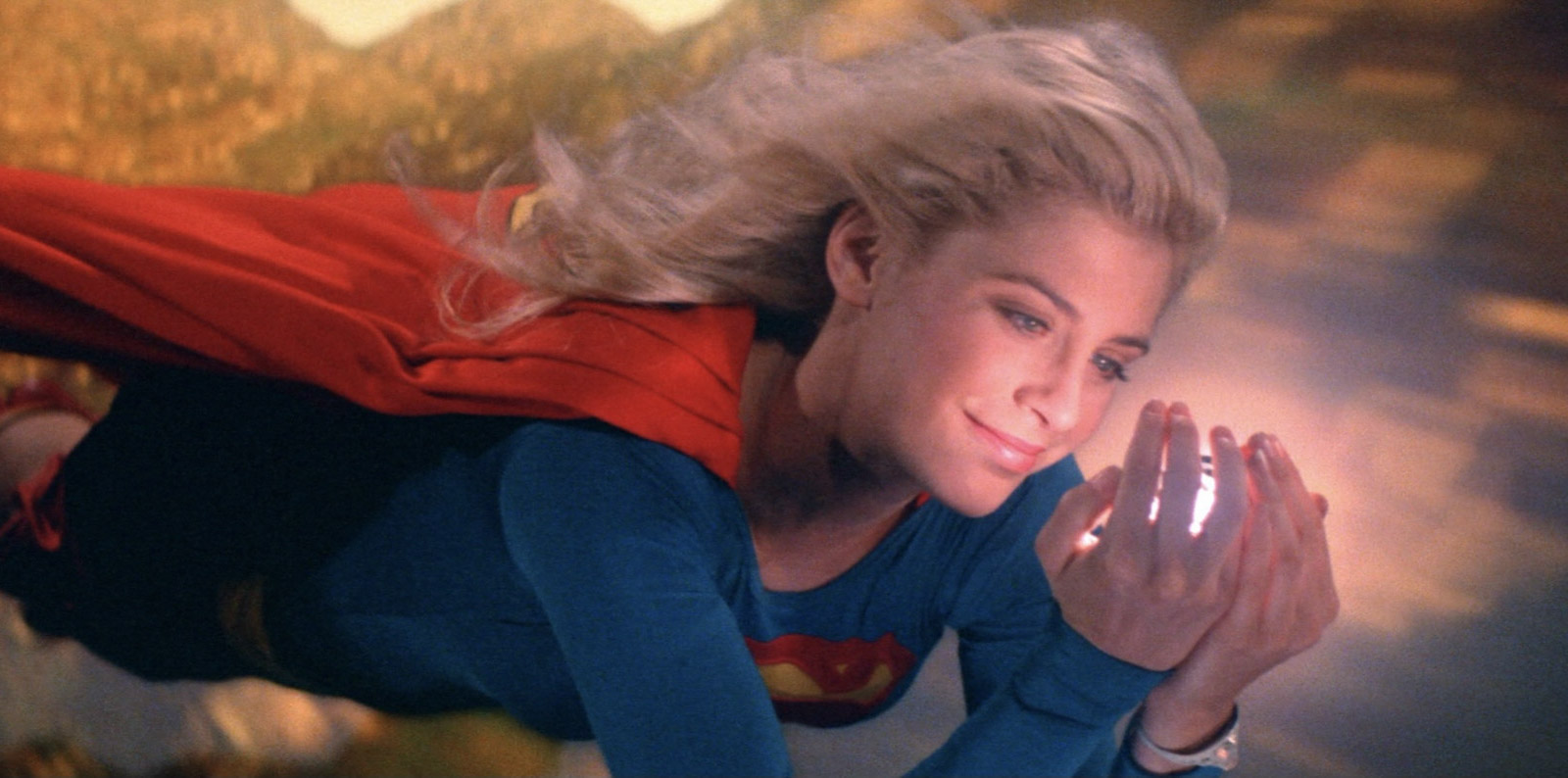 Supergirl (1984) Review: She Flew So They Could Assemble
